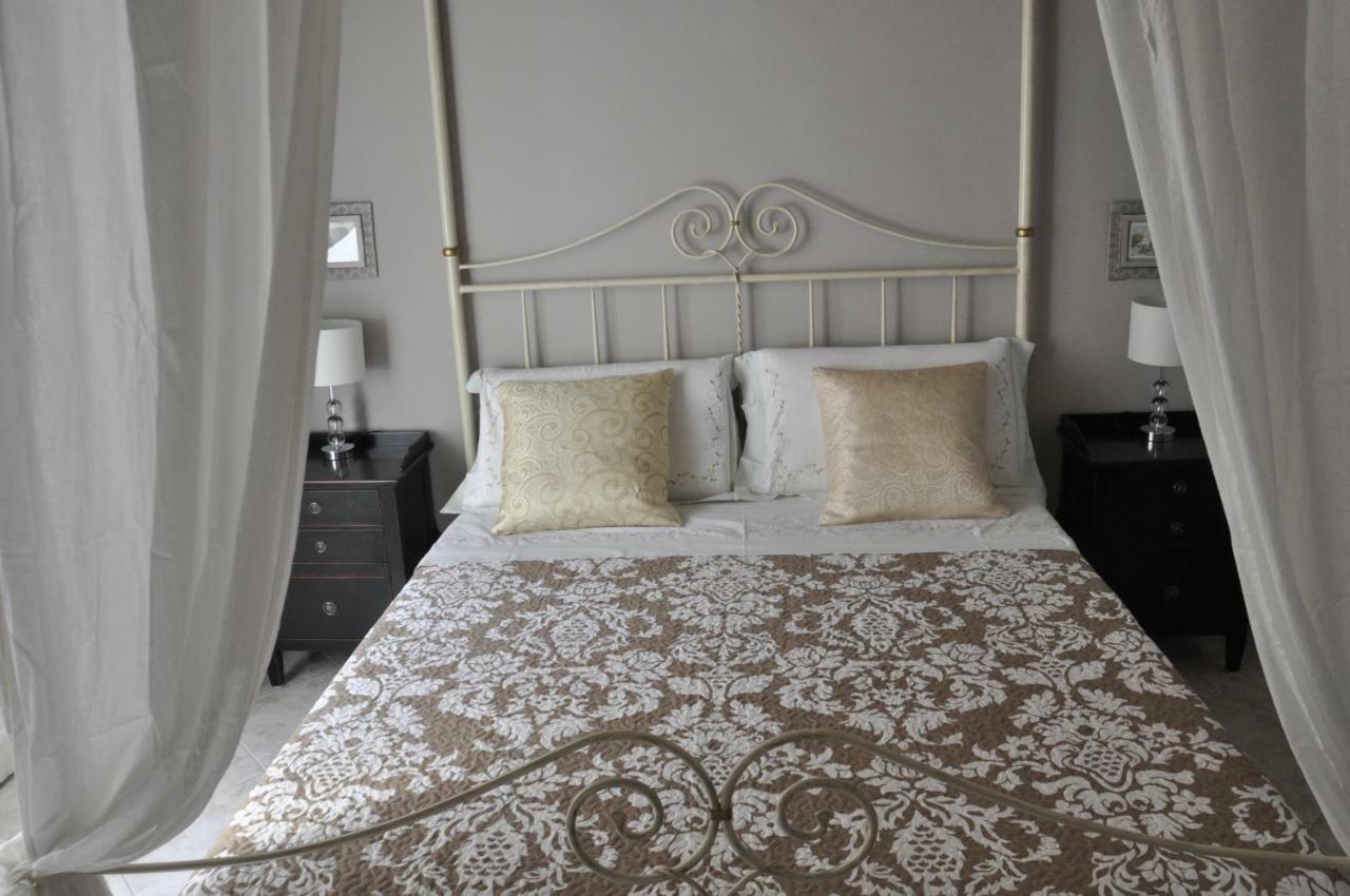 New Romantic Suite Cagliari Exterior foto